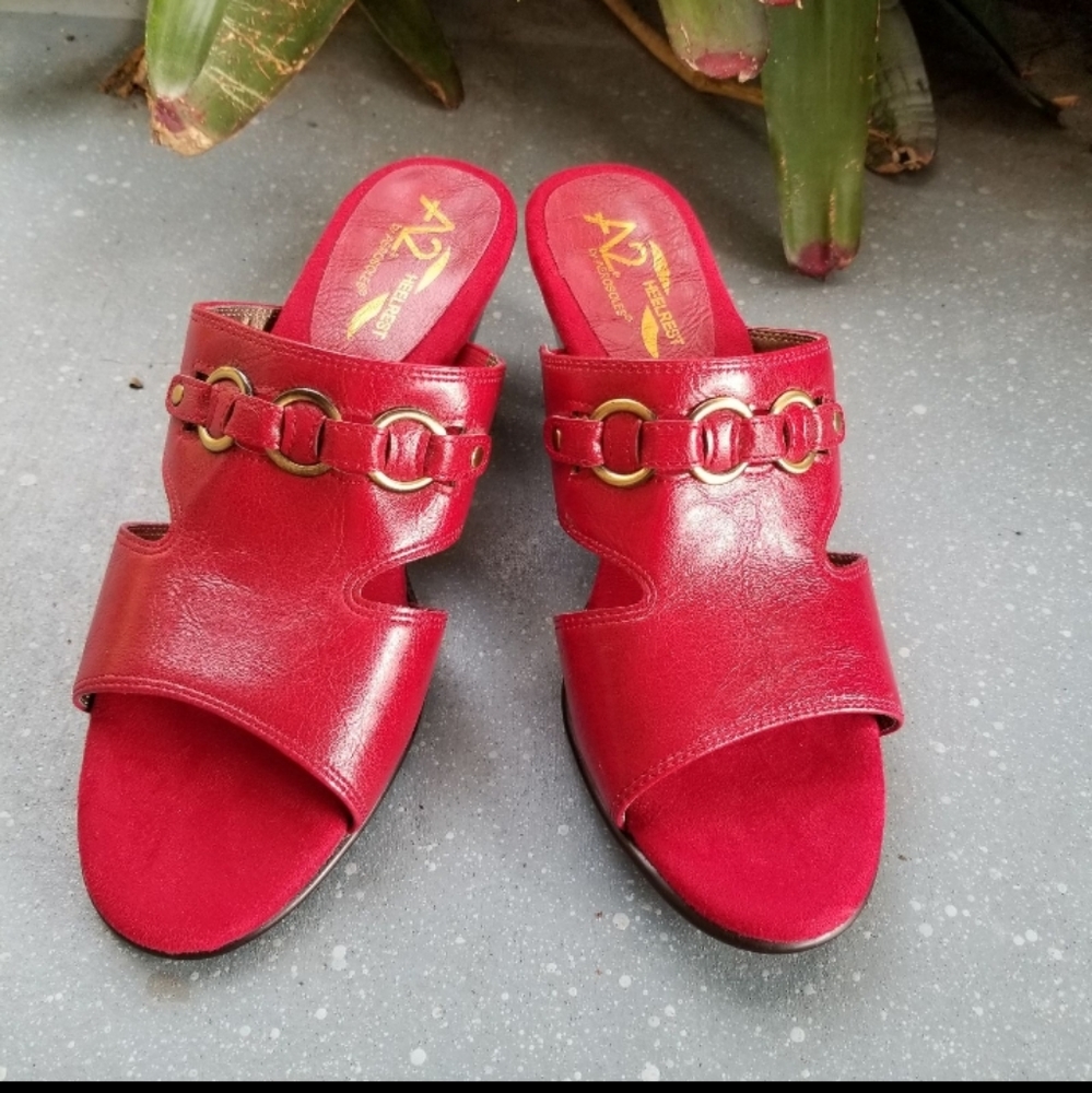 Aerosoles A2 Sandal - size 8M